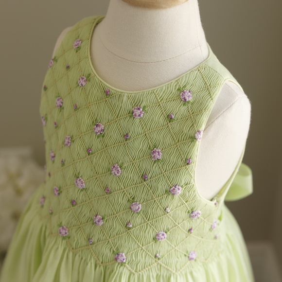 Green Smocked Dress Girls size 4 Luli & Me Embroidery Spring Summer Like New - Picture 3 of 6